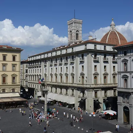 Rocco Savoy Florença