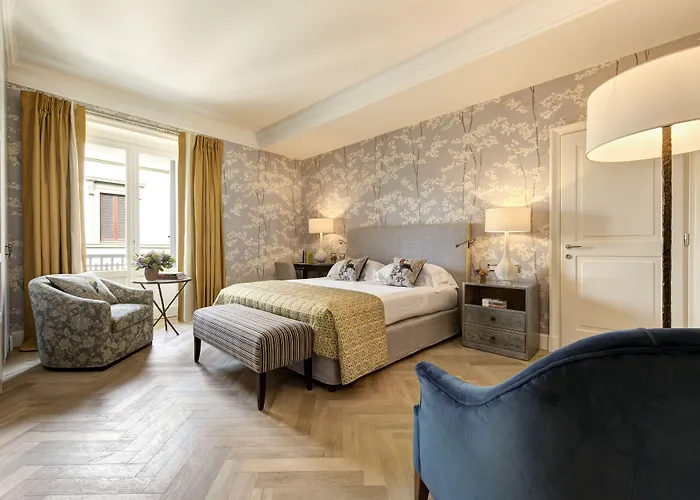 Rocco Savoy Otel Floransa