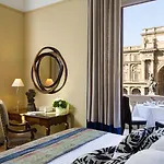 Szálloda Rocco Savoy 5*