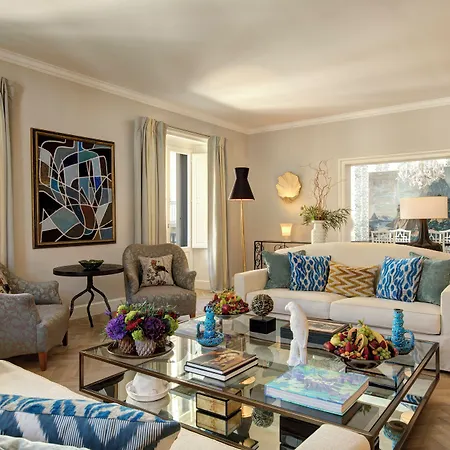 Hotel Rocco Savoy