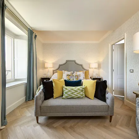 Hotel Rocco Savoy 5*