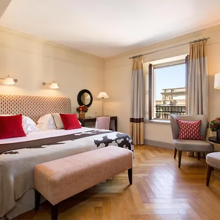 Rocco Savoy Florencia